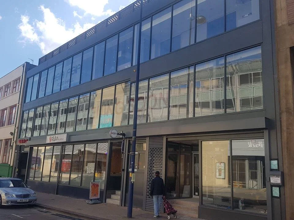 Aluminium Shop Front Aluminium Shop Front